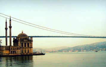 Gülen’s ideal: Building bridges between Islam and the West Gülen’s ideal: Building bridges between Islam and the West